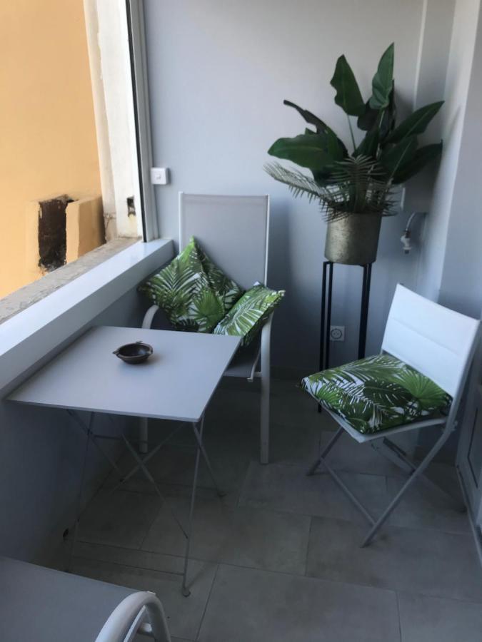 Appartement Plein Centre Saint Florent Face Au Port Экстерьер фото