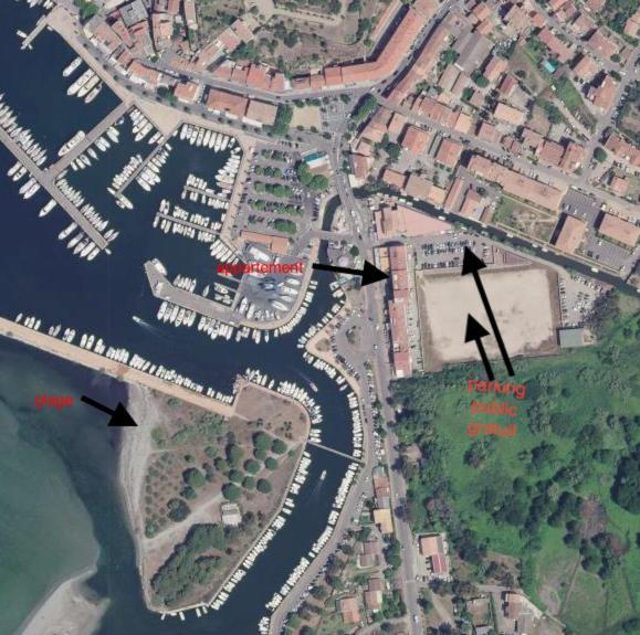 Appartement Plein Centre Saint Florent Face Au Port Экстерьер фото